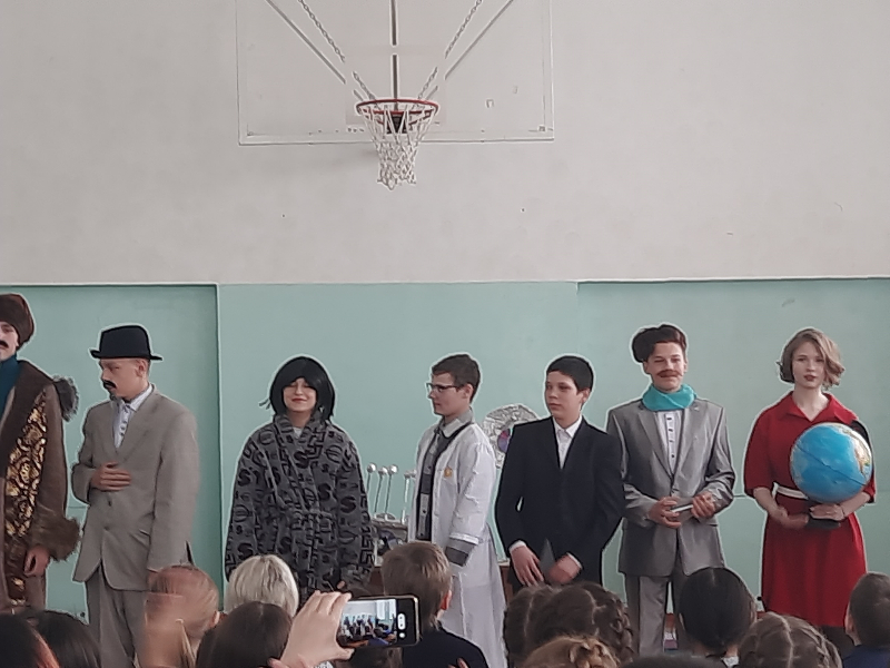 Открытие недели.